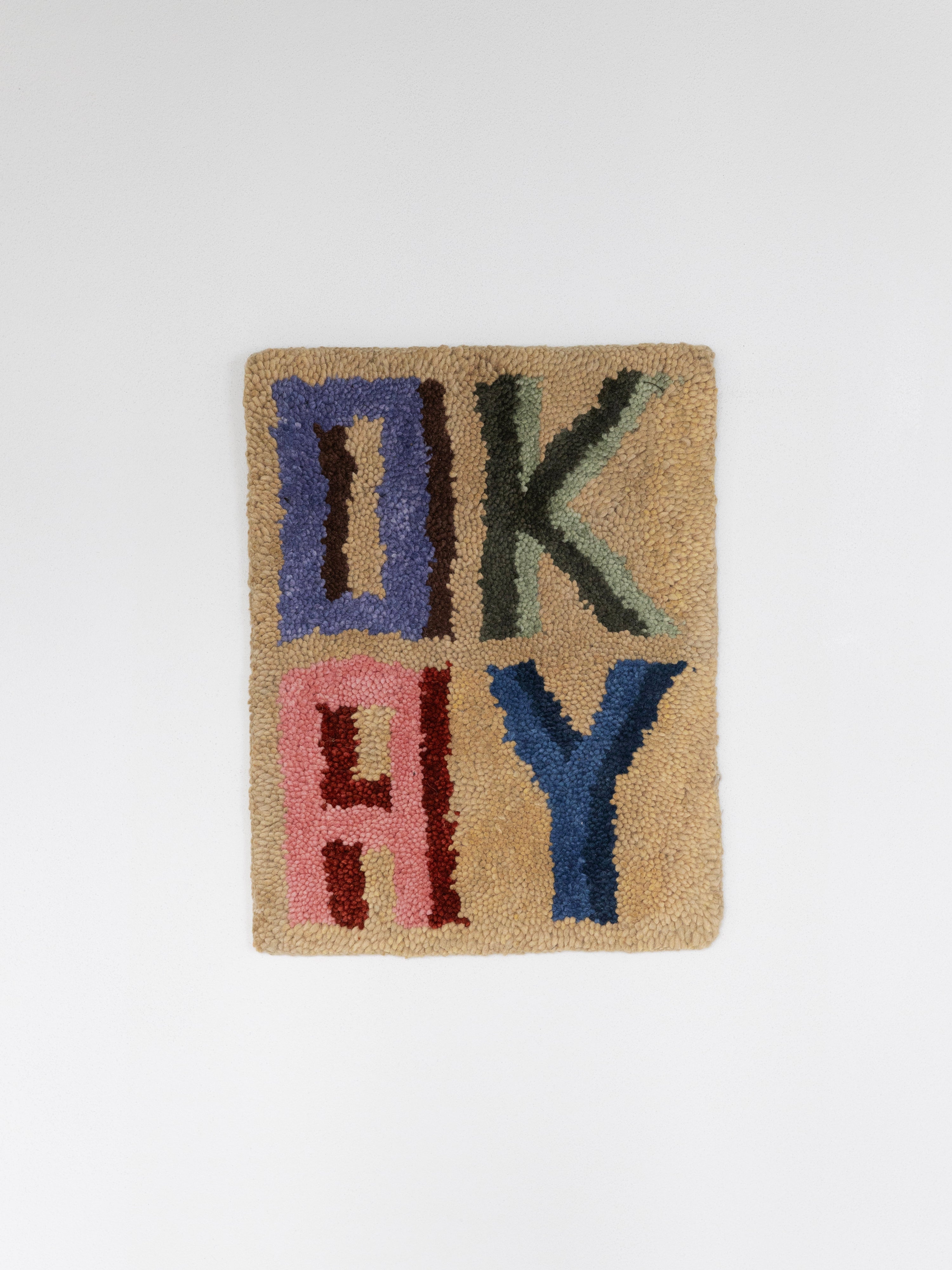 Tæppe 4 Letter Rug - OKAY