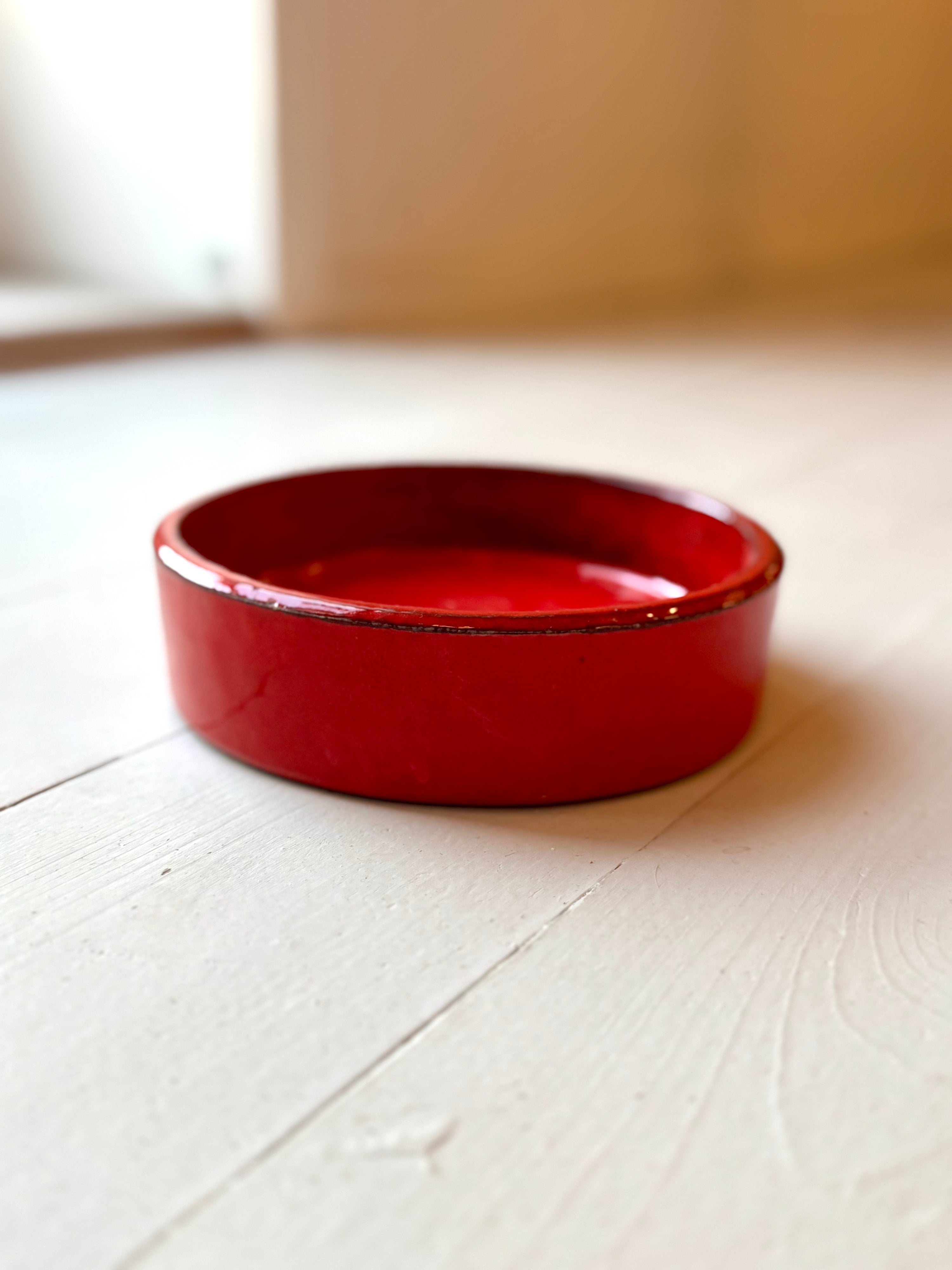 Rød skål