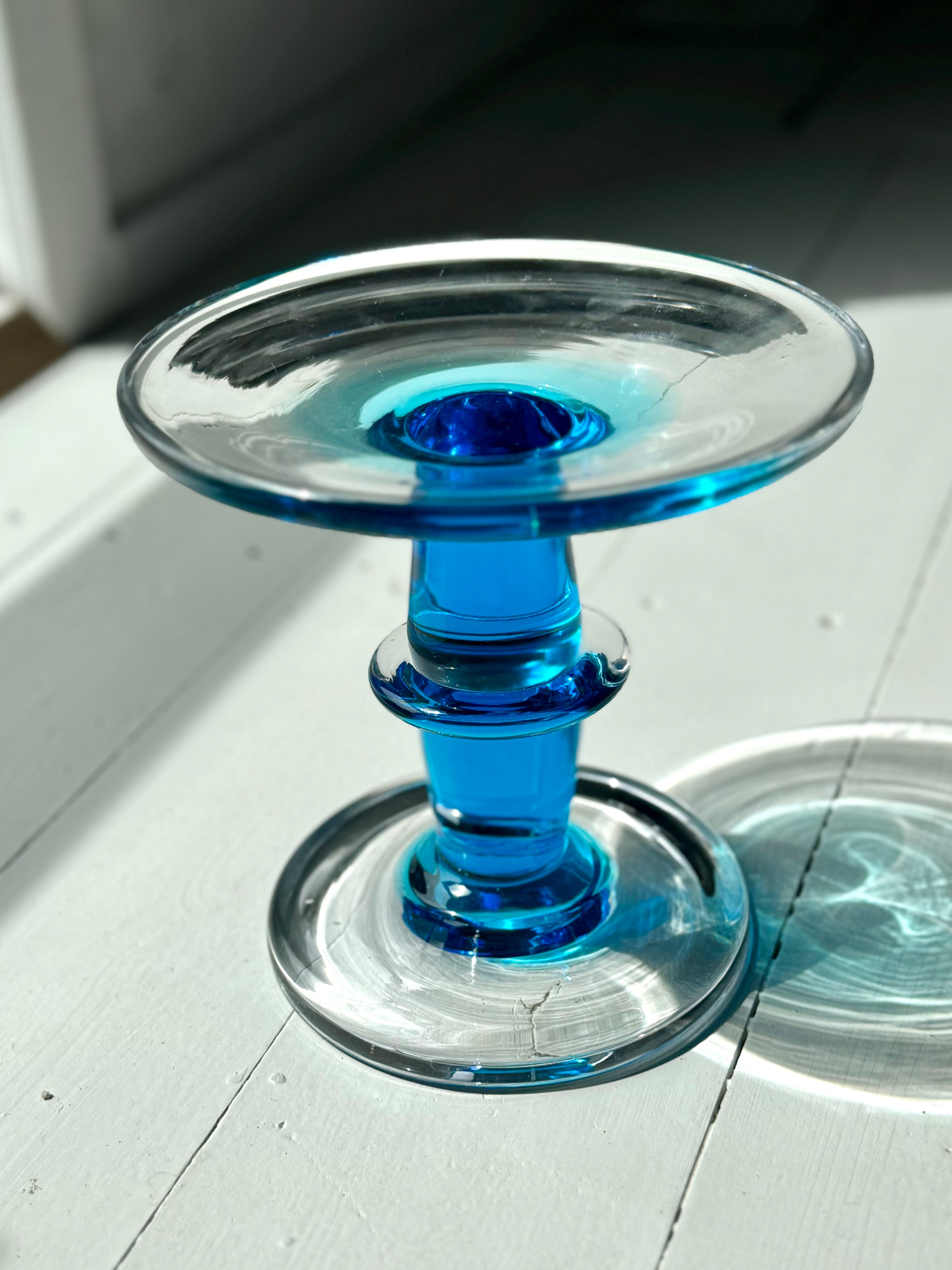 Glas opsats i blå og klar