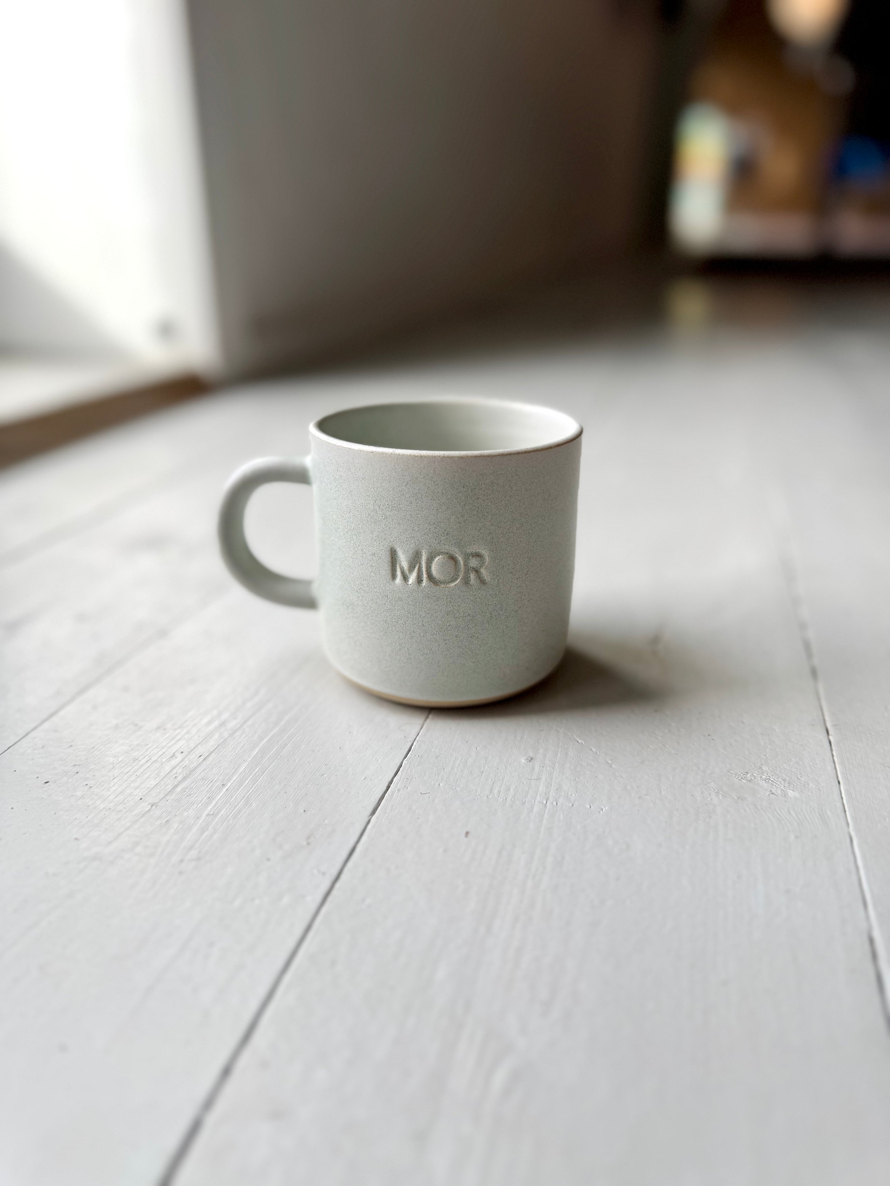 MOR kop, Mint