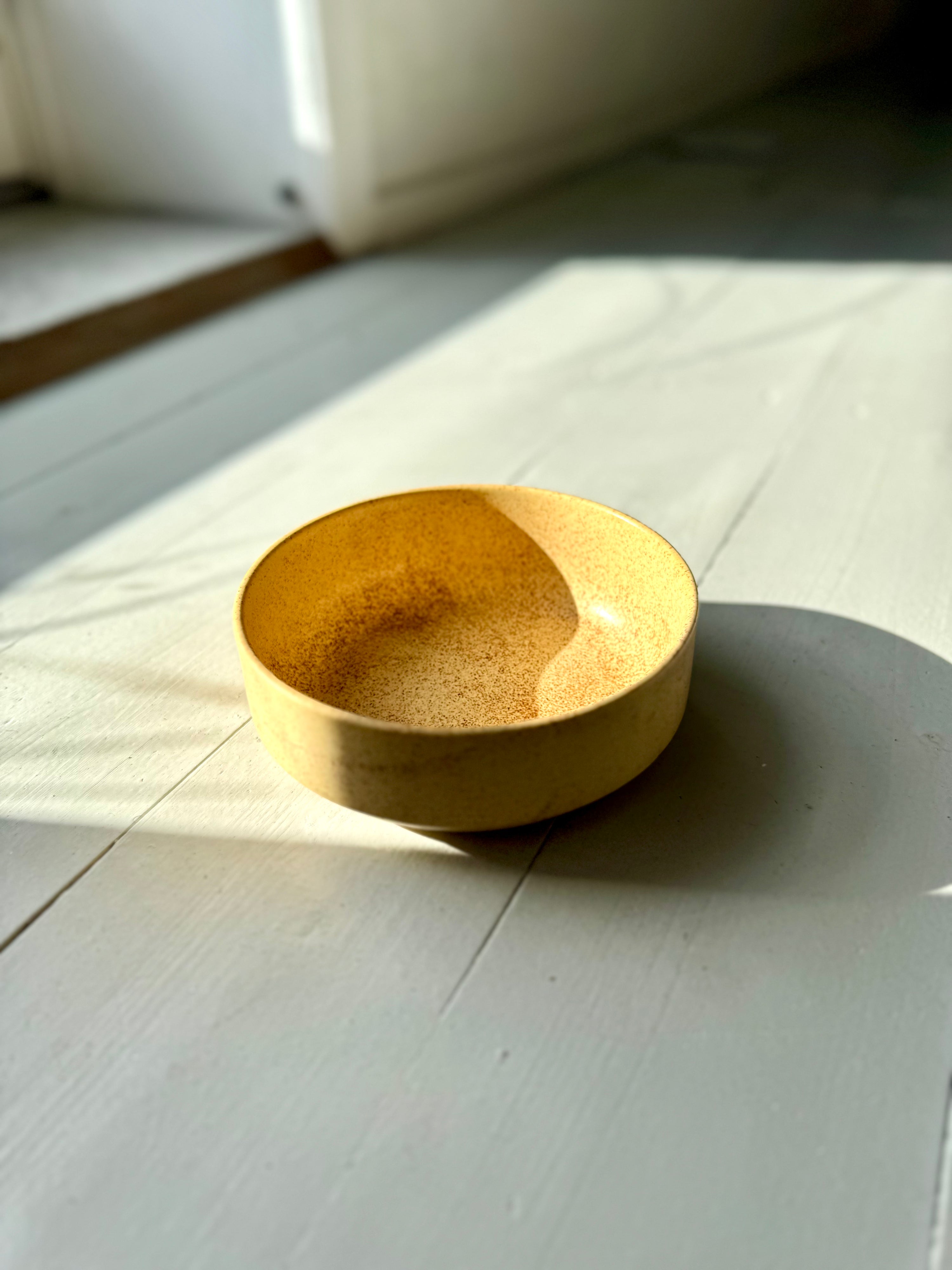 Toto Bowl medium, Brun