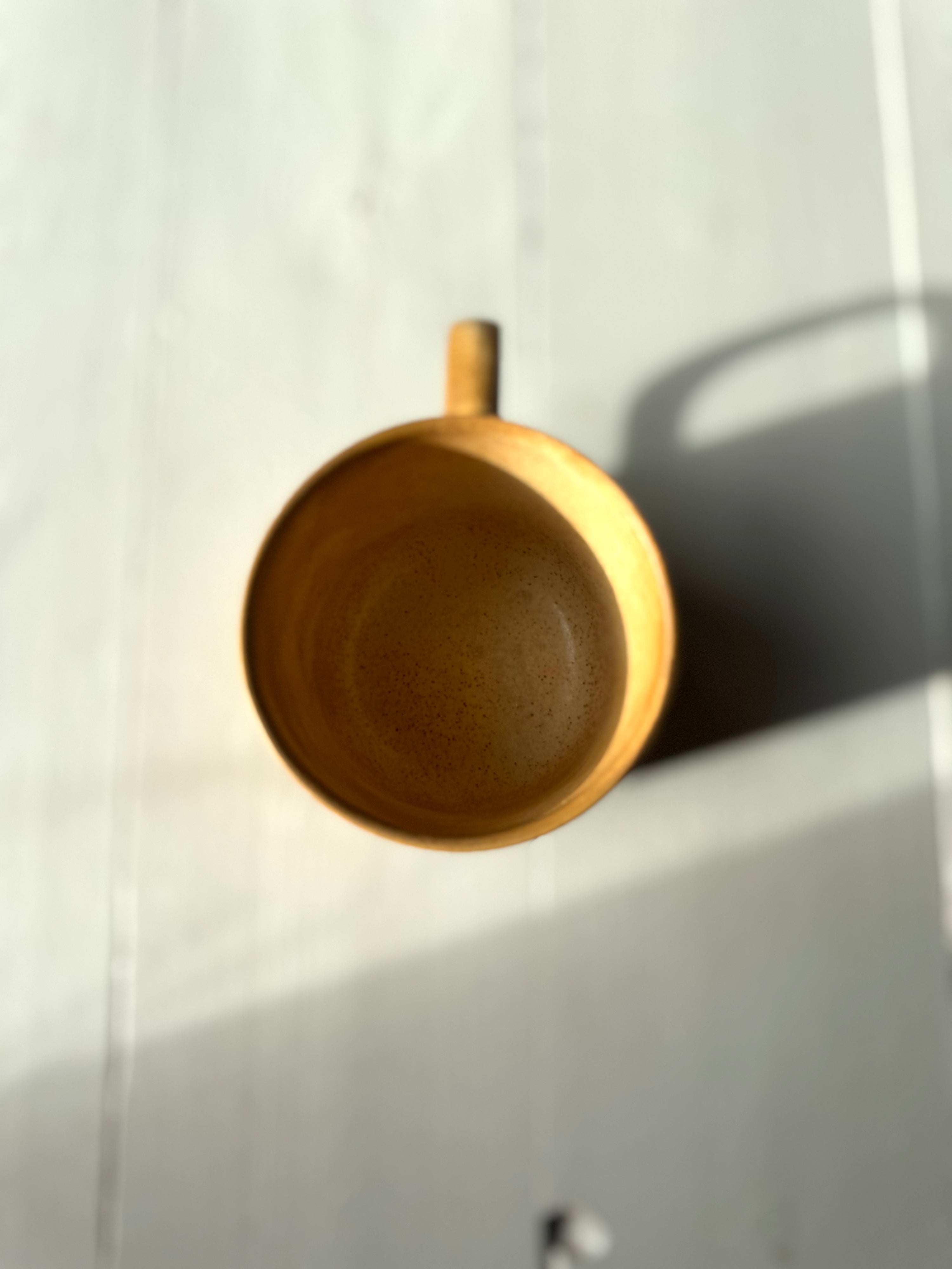 Toto Mug brown