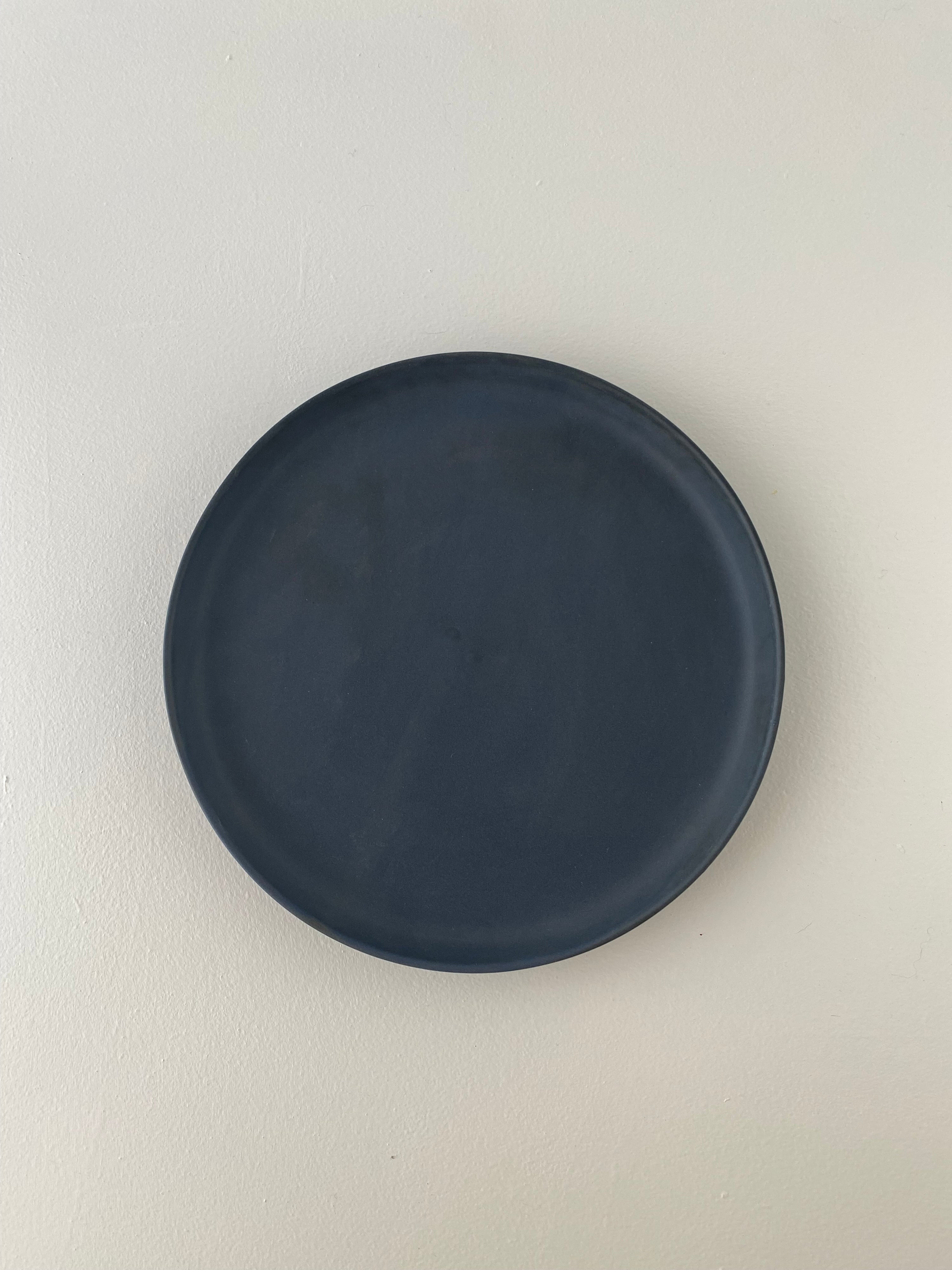Toto Plate, Blue