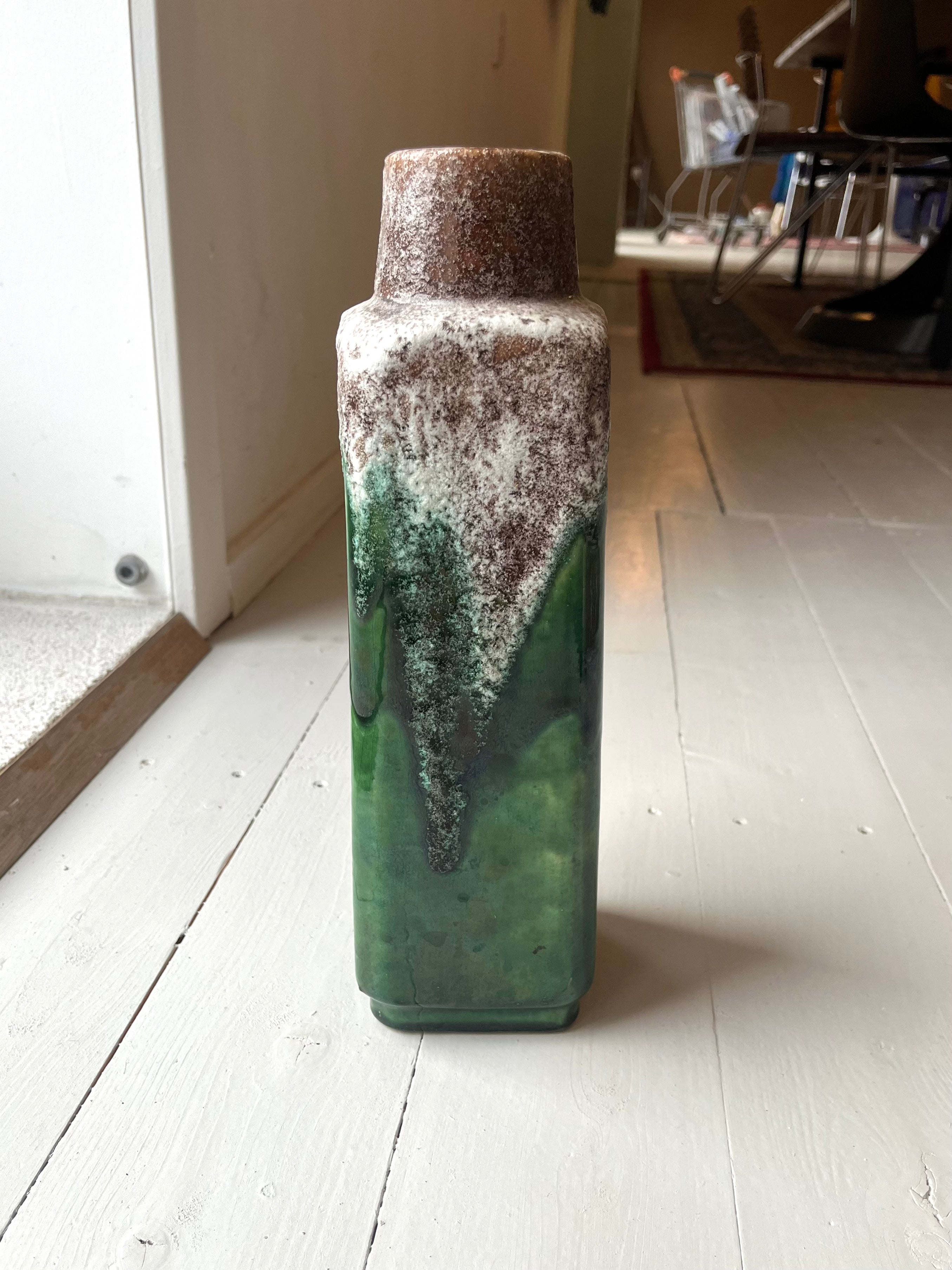 Vase i stentøj med grøn glasur - Vintage 71