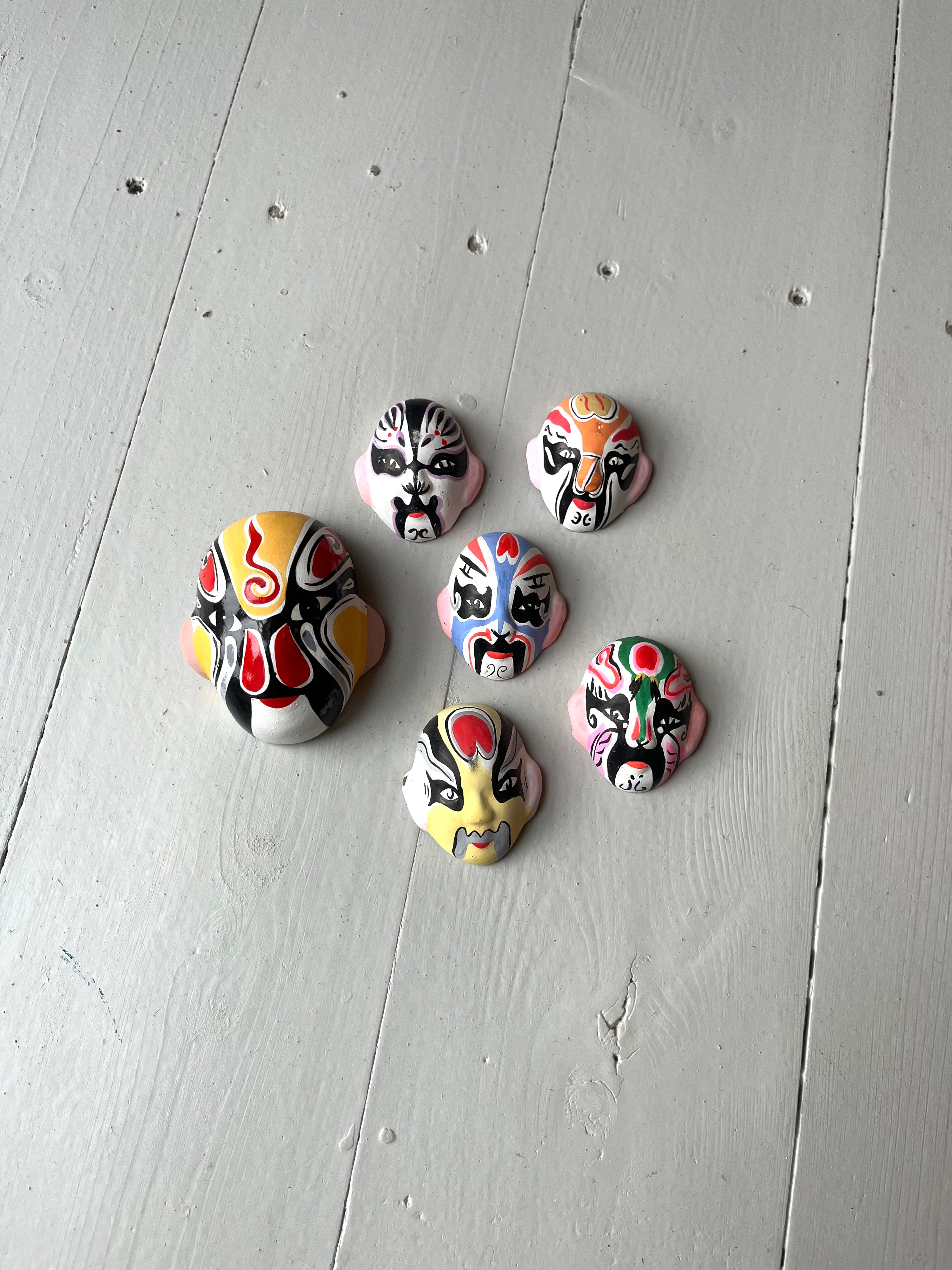 Farverig maske - Vintage 192