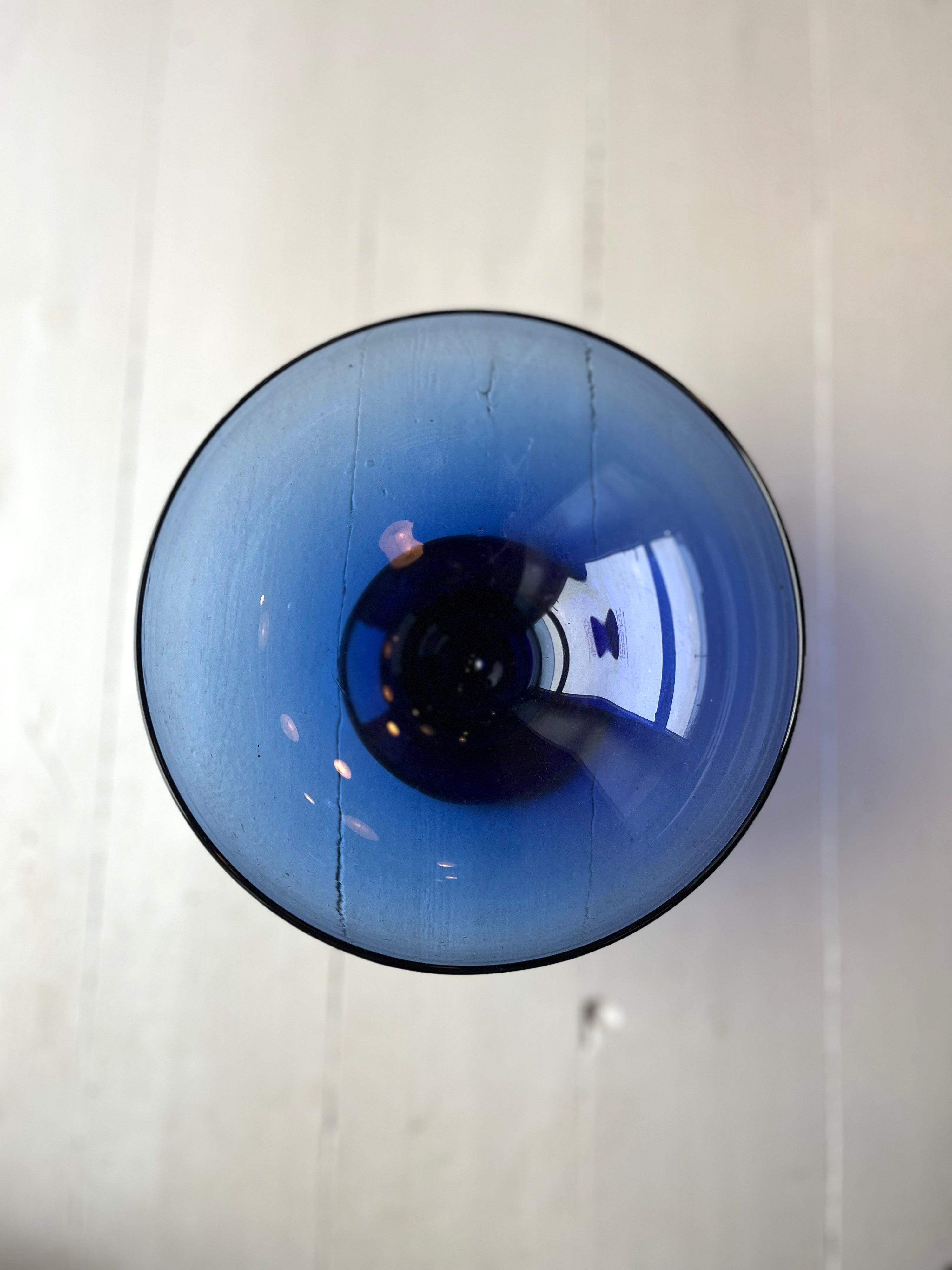 Blå glasskål m. fod. - Vintage 117