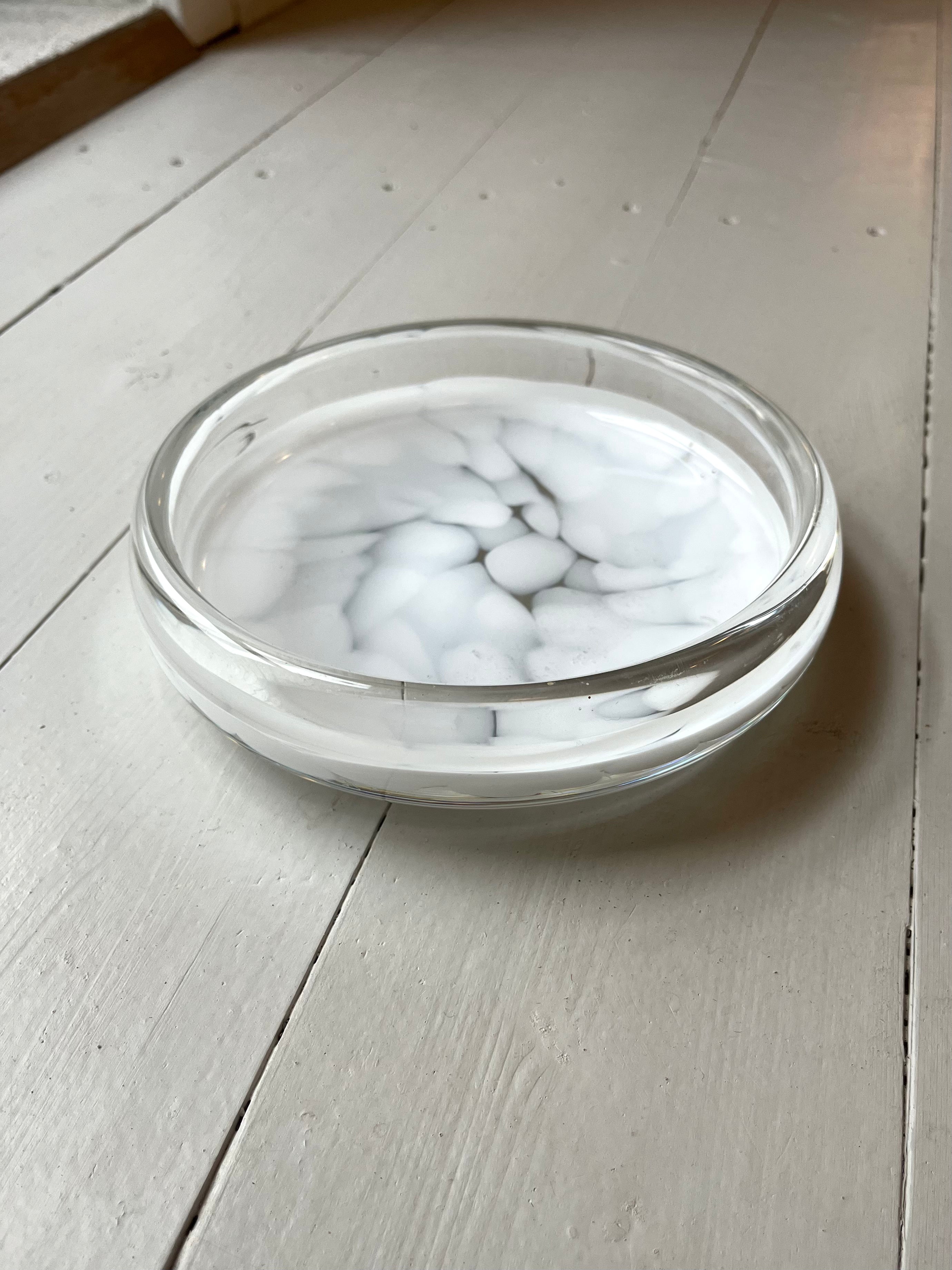 Glasskål m. hvid bund - Vintage 170