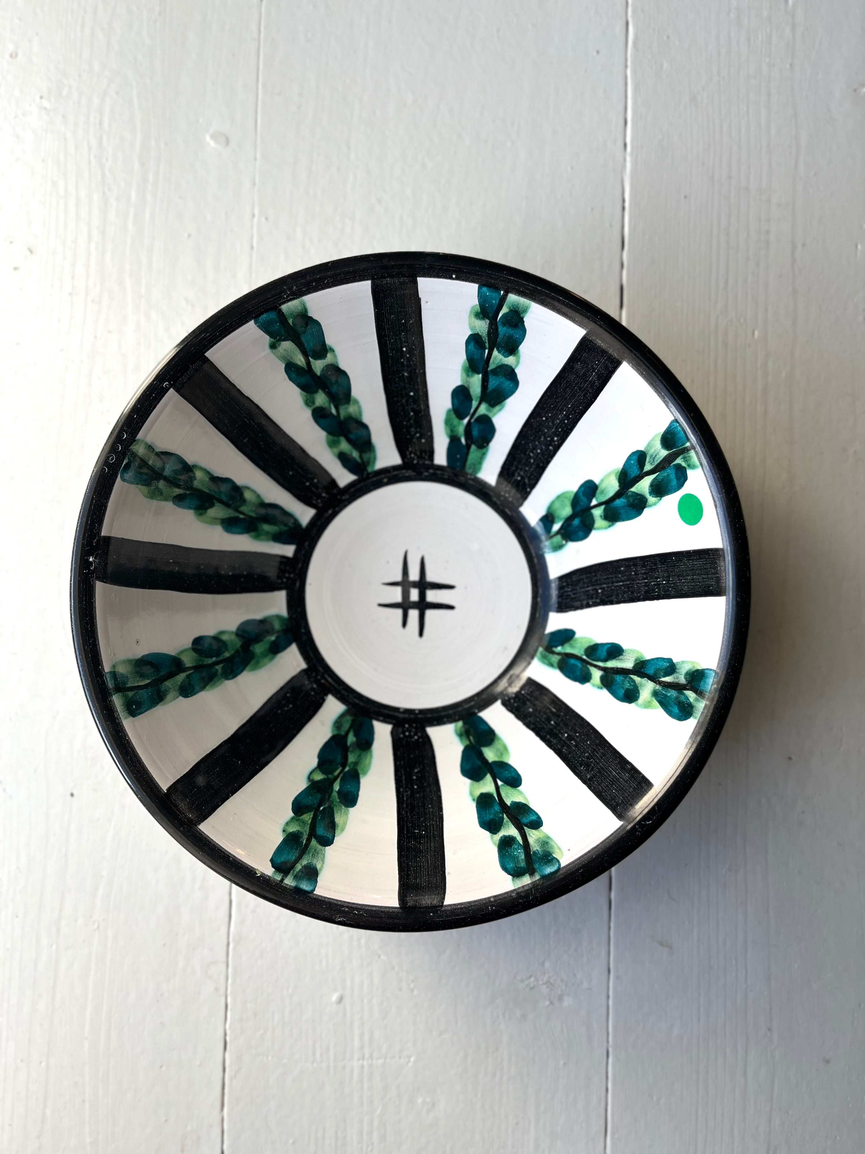 Rund skål med sort og grønt mønster - Vintage 210