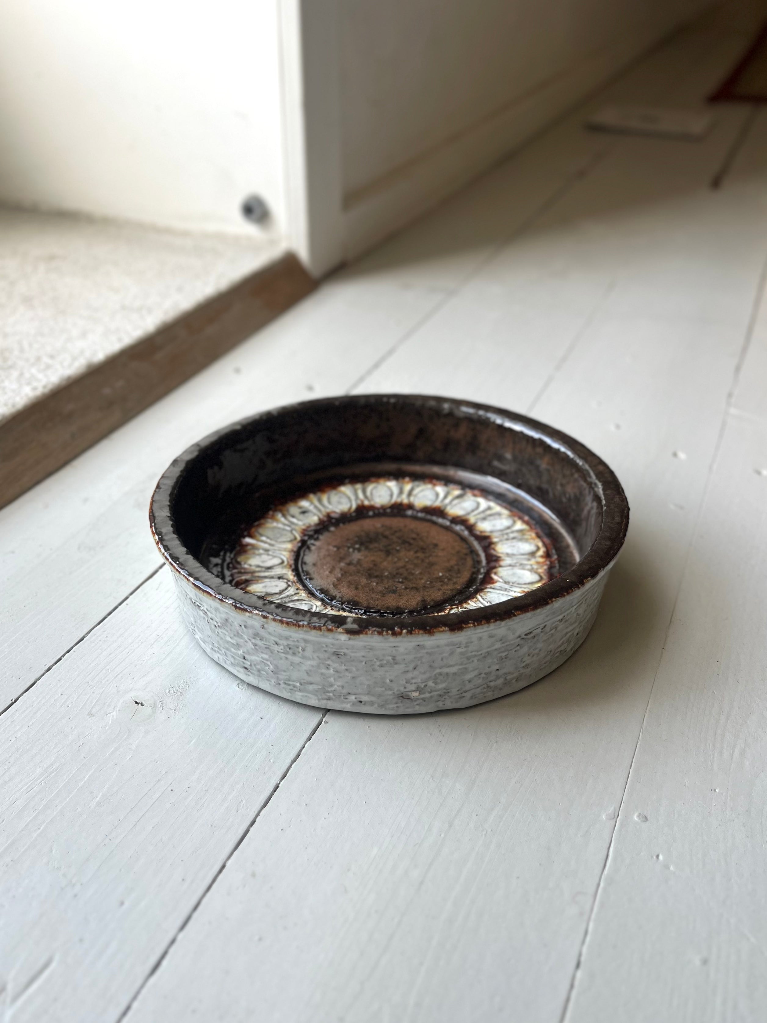 Stentøjsskål med solsikke - Vintage 232