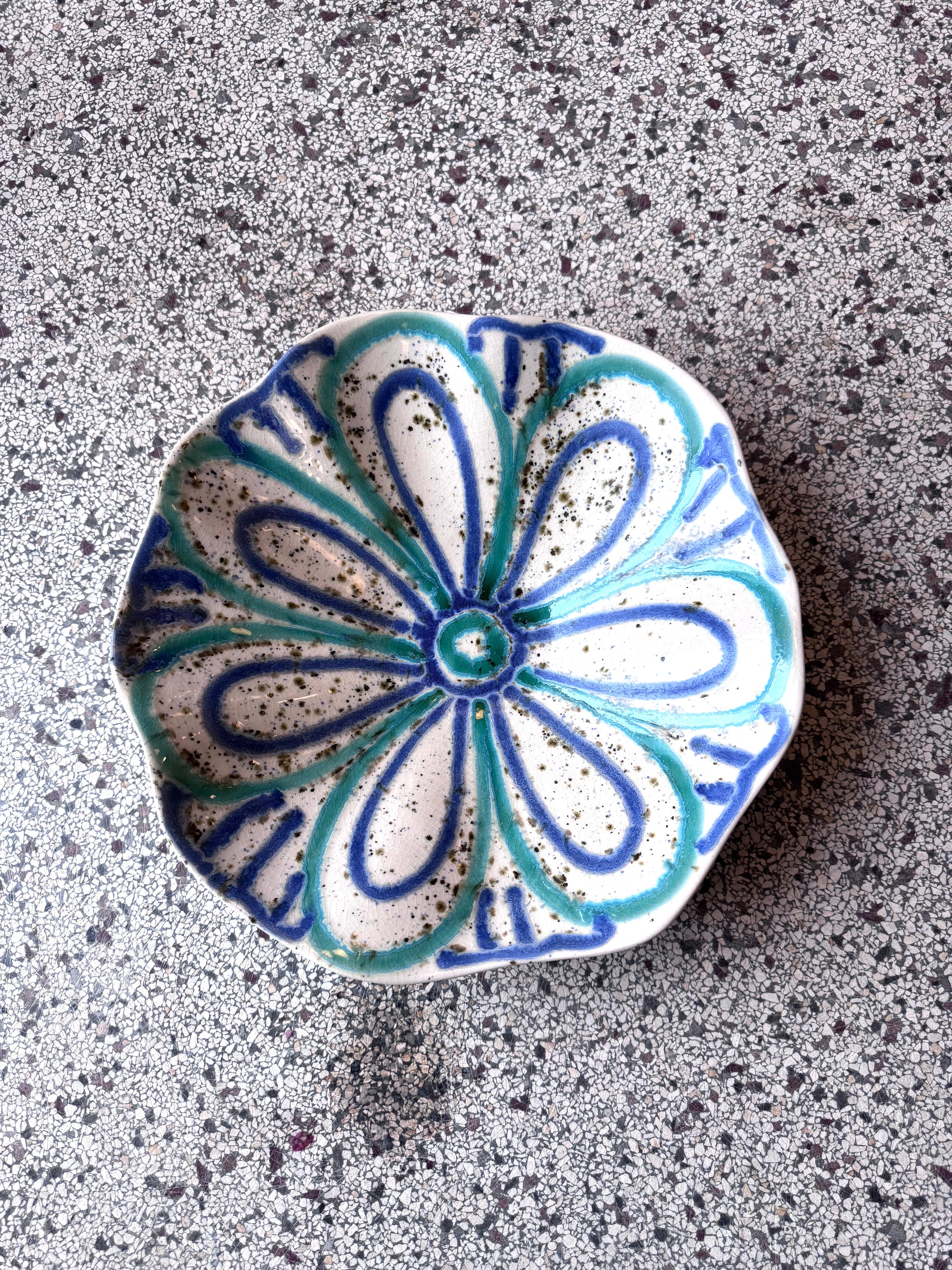 Stoneware bowl - Madam Stolz