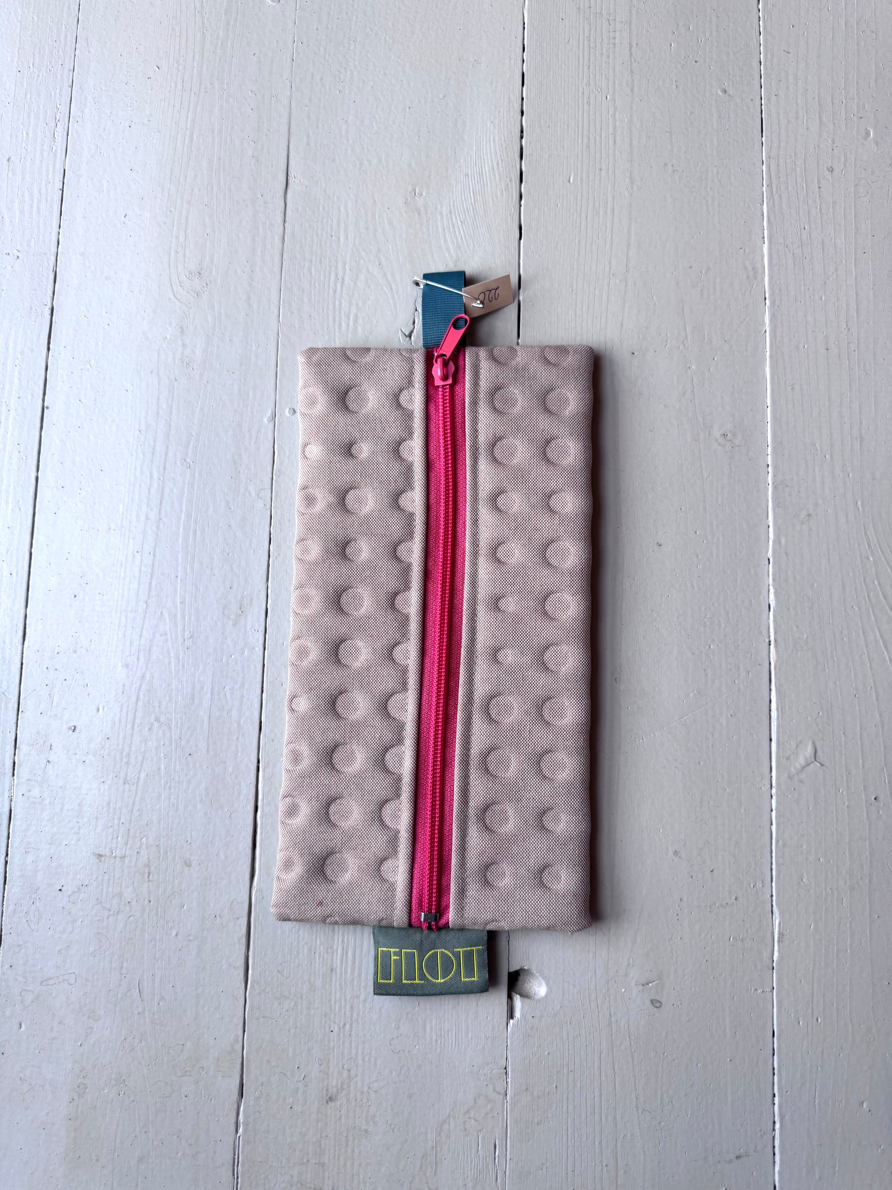 Penalhus ml FLOT - 16