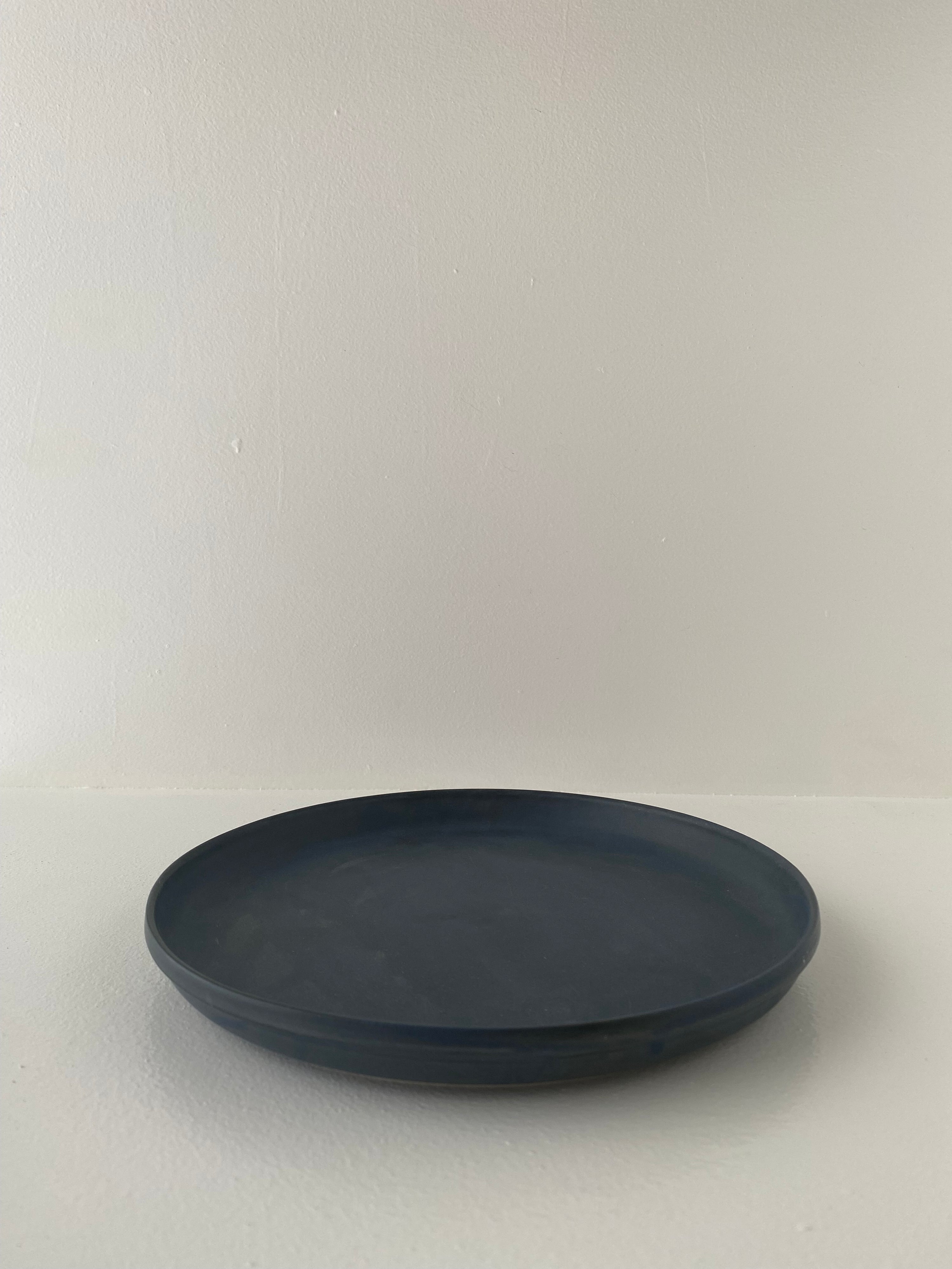 Toto Plate, Blue