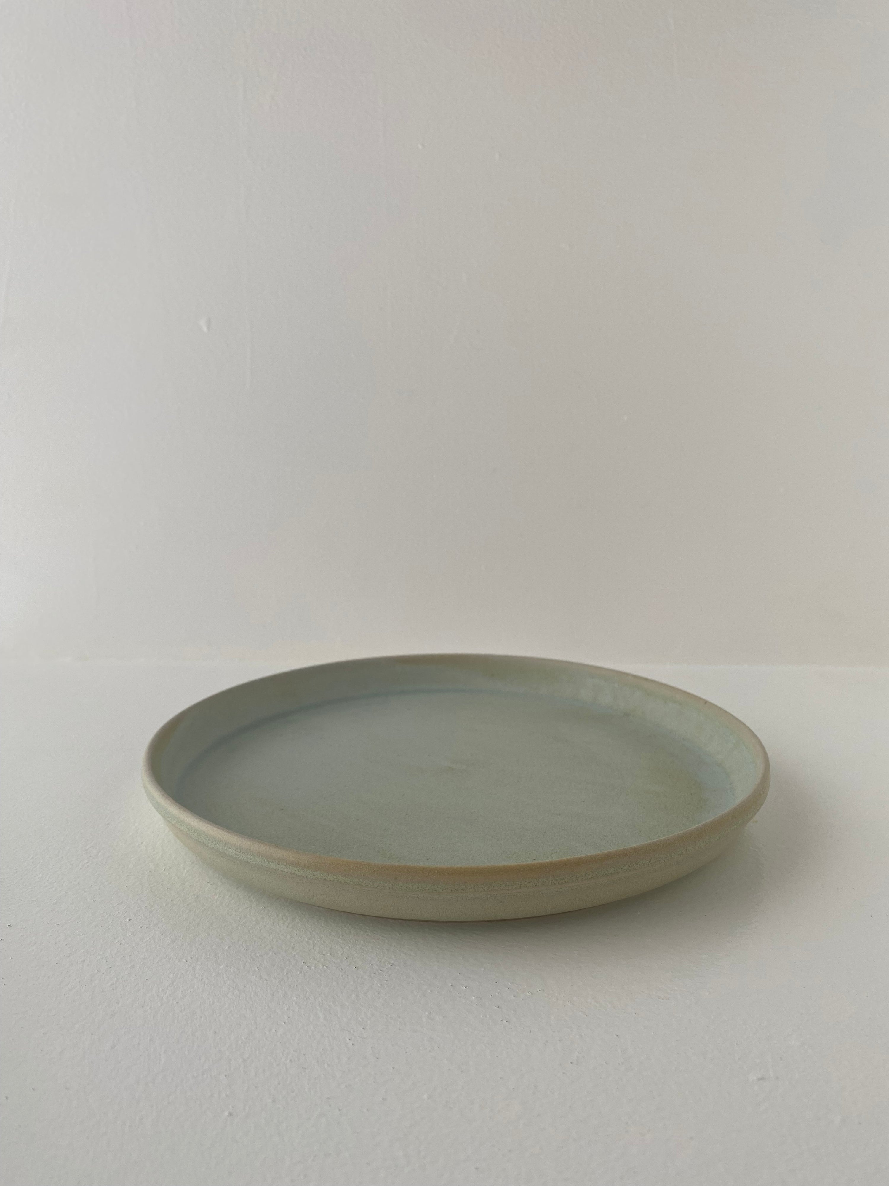 Toto Plate, Mint