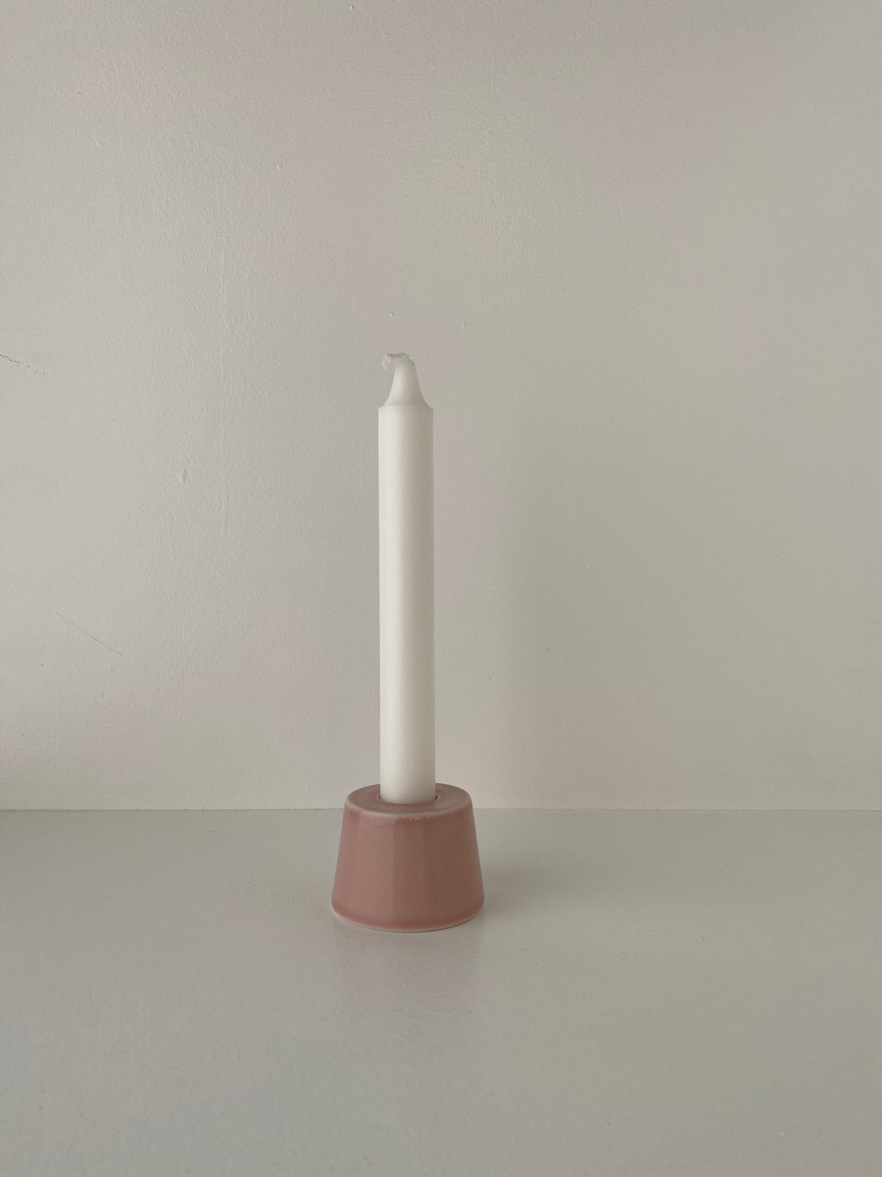 PLAIN CANDLE HOLDER SMALL, BLUSH